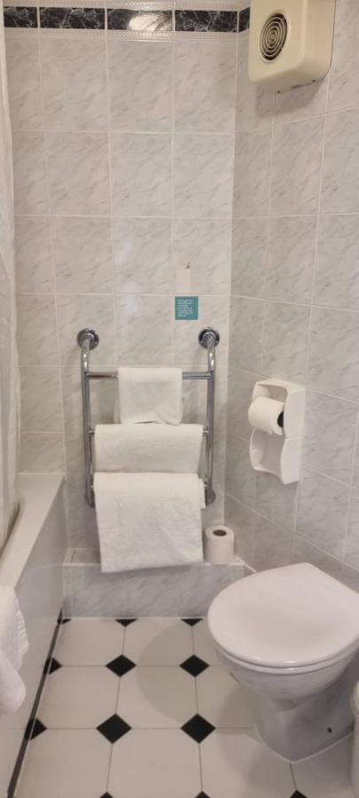 Poole Quay Hotel 풀 외부 사진