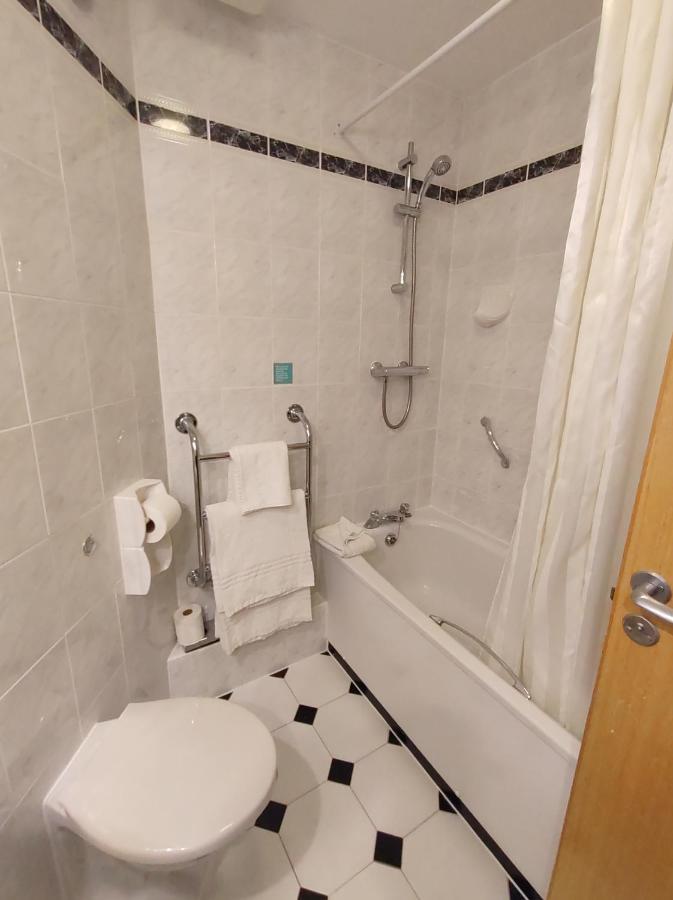 Poole Quay Hotel 풀 외부 사진