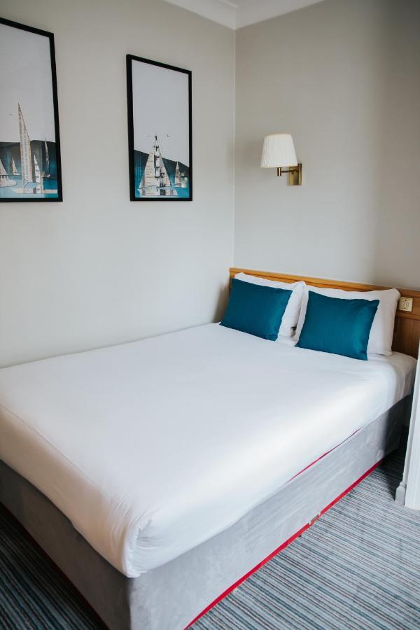 Poole Quay Hotel 풀 외부 사진